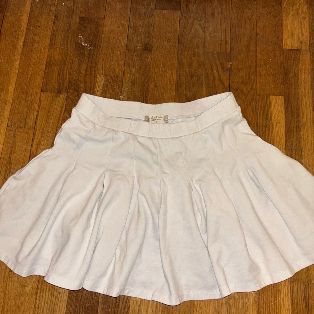 Altar’d State white pleated tennis skirt - Size L